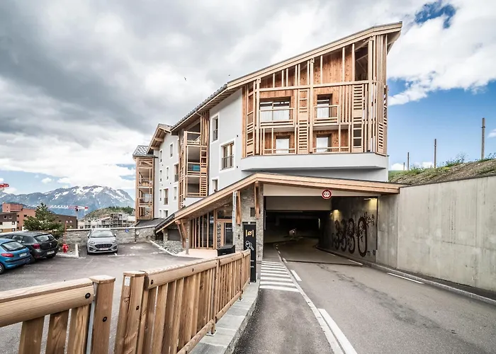 Apartment Tineo Alpe D\'Huez - By Emerald Stay