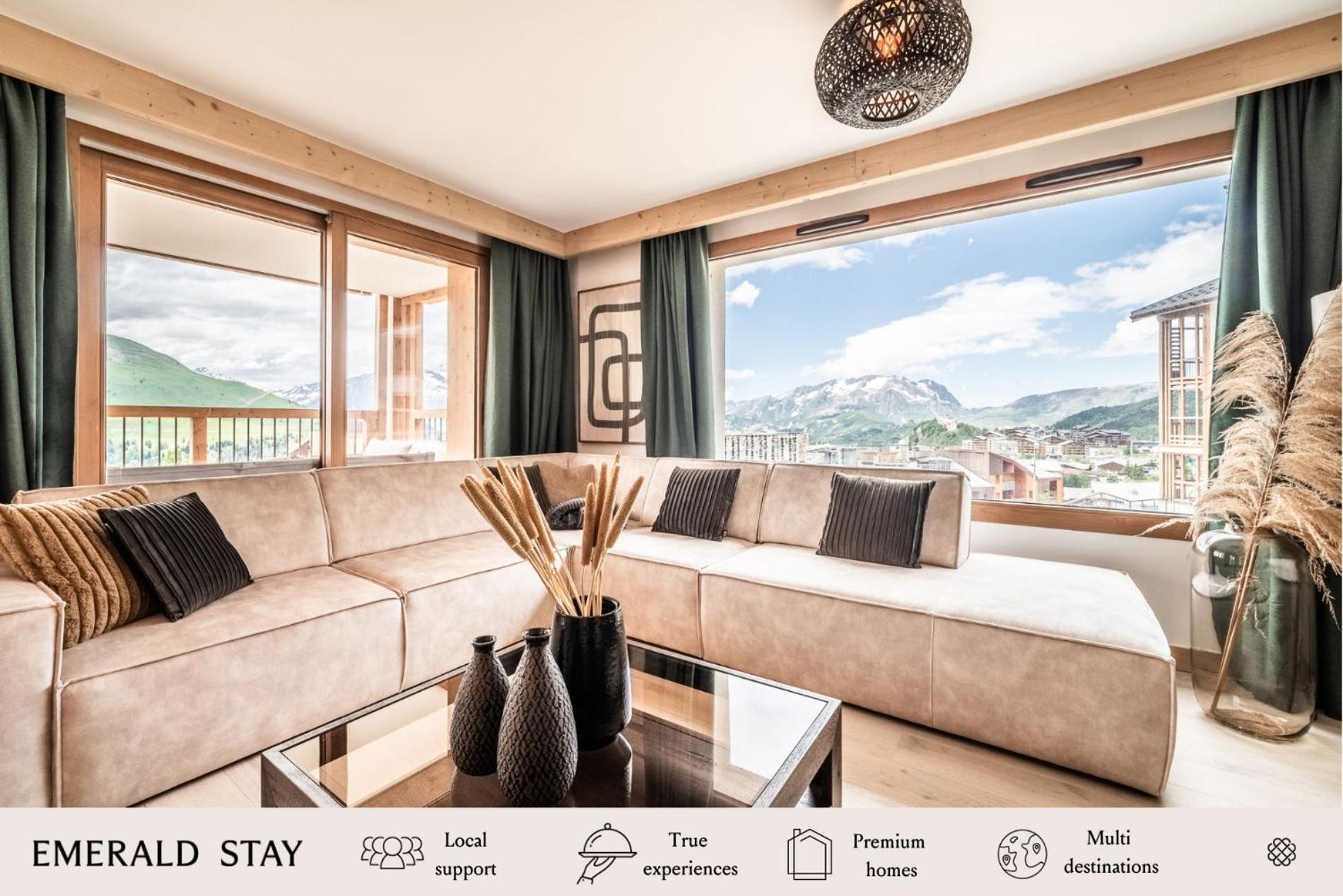 Tineo - By Emerald Apartment